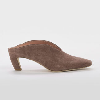 JORGEENAH DONNA CALZATURE MULES CAMOSCIO CUOIO 36, 37-2, 37, 38-2 immagine n. 1/5