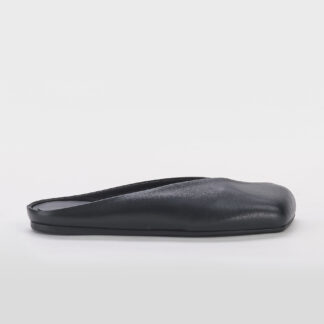 VIC MATIE' DONNA CALZATURE SABOT PELLE NERO 37-2, 38-2, 38, 39, 40-2, 41-2 immagine n. 1/5